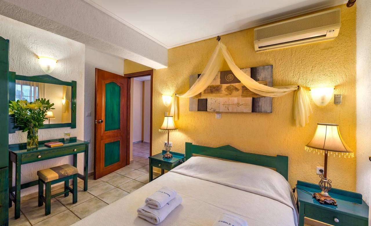 Hotel Castle Suites Platanés Esterno foto